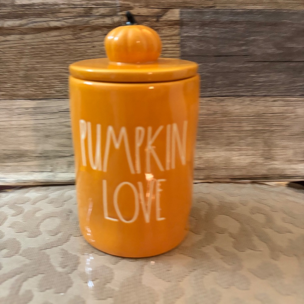 Rae Dunn Pumpkin Love Candle DW Home Magenta Orange Jar Pumpkin Pie 13.2oz